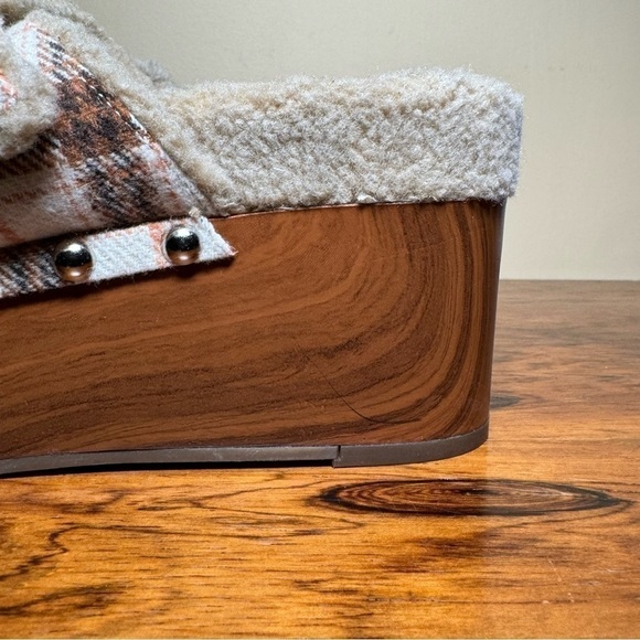 NEW JESSICA SIMPSON Cyriss Cozy Open Toe Platform Sandals - Picture 8 of 12